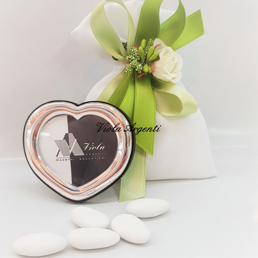 Cornice cuore in argento bilaminato  di Viola Argenti. Argento online