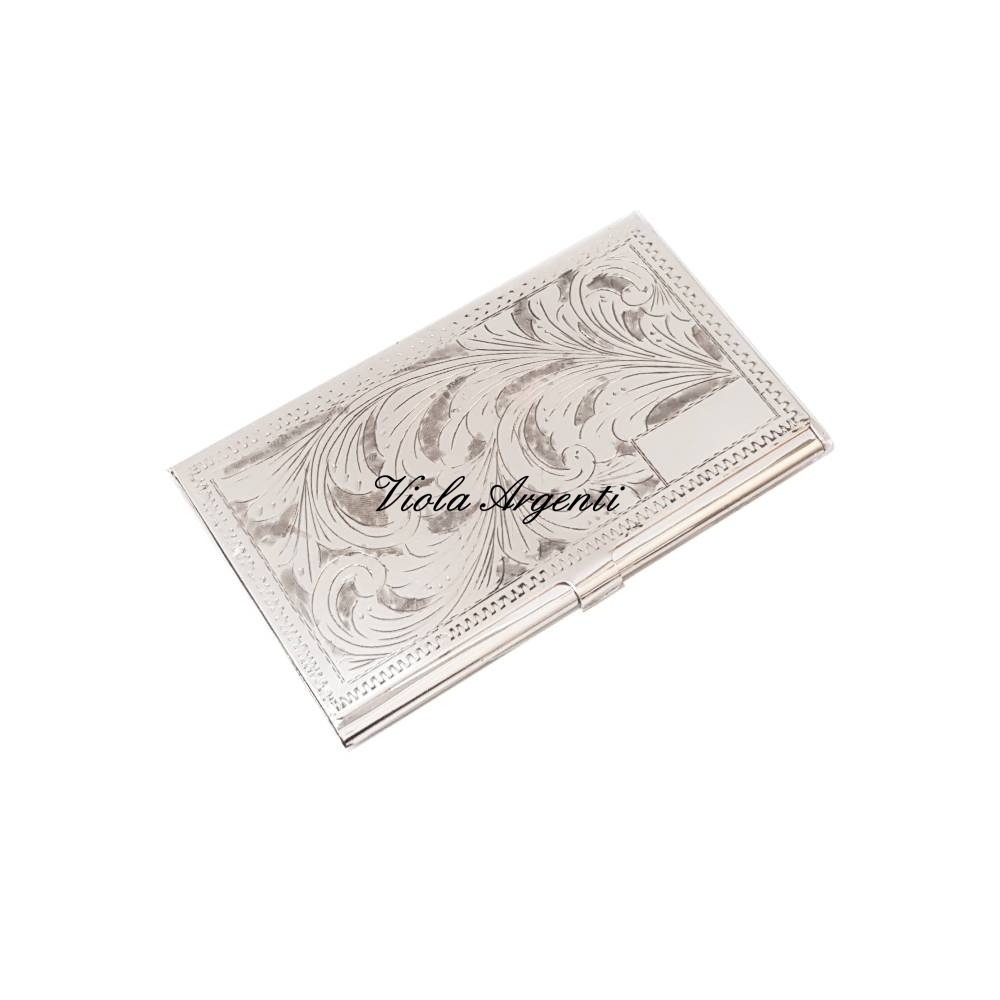 Engraved business card holder di Viola Argenti. Argento online