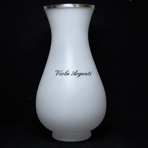 Vaso satinato bianco di Viola Argenti. Argento online