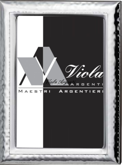 Hammered frames with smooth edge inside