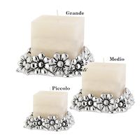 White daisy candle holder