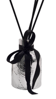 Round perfumer with essence
