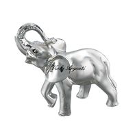 Medium elephant