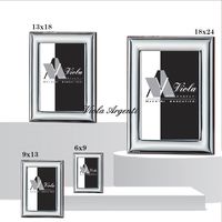 Cornice liscia