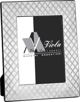 Wide band frame with diamonds