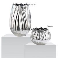 Tulip vase