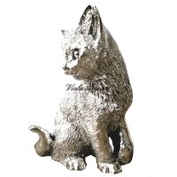 Sitting cat