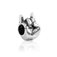 Charm sign horns