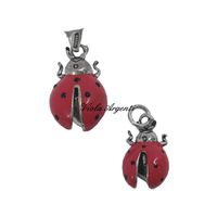Ciondolo coccinella rossa