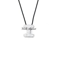 Collana con iniziale I