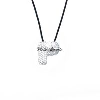 Collana con iniziale P