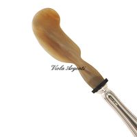English horn caviar knife