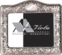 Horizontal floral silver frame