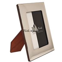 Smooth silver photo frame