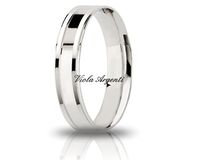 Engagement ring 4mm