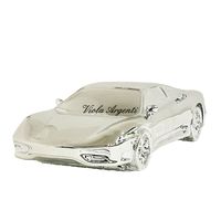 Modello di Ferrari in resina argentata