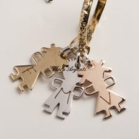 Ciondolo bimba personalizzabile con iniziale