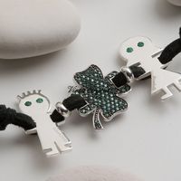 Ciondolo Quadrifoglio con pav&egrave; di cristalli