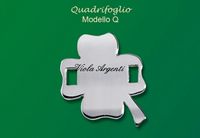 Ciondolo Quadrifoglio con pav&egrave; di cristalli