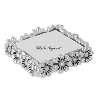 Memo holder with daisies