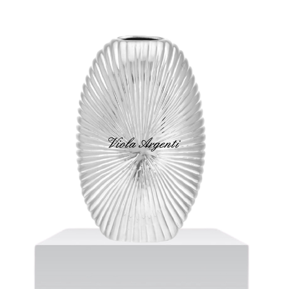 Oval vase rays di Viola Argenti. Argento online