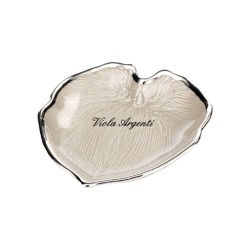 Pearl white palm leaf plate