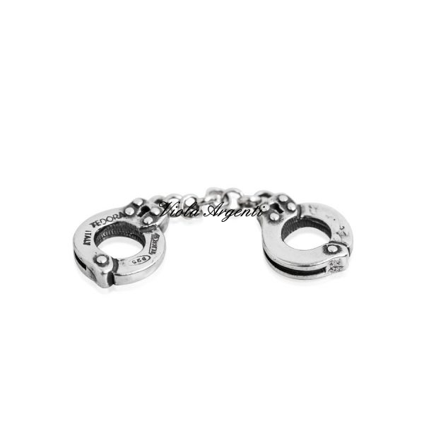 Charm handcuffs of love di Tedora. Argento online