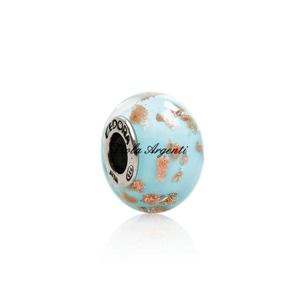 Murano glass charm touches of gold in aquamarine di Tedora. Argento online