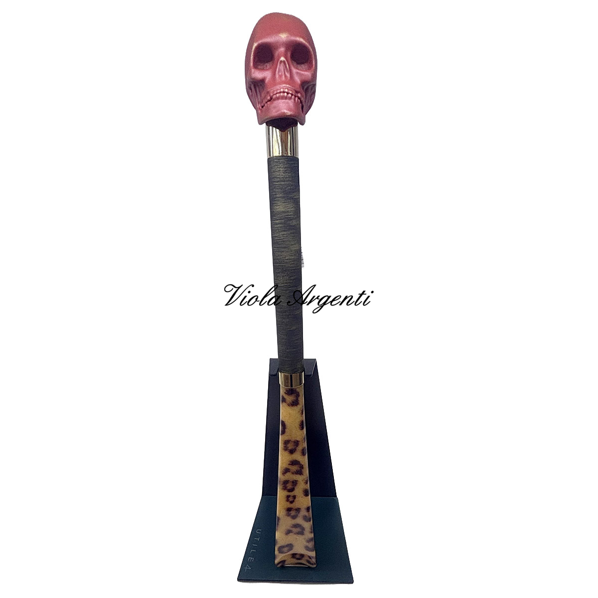 Luxury Shoehorn with Skull