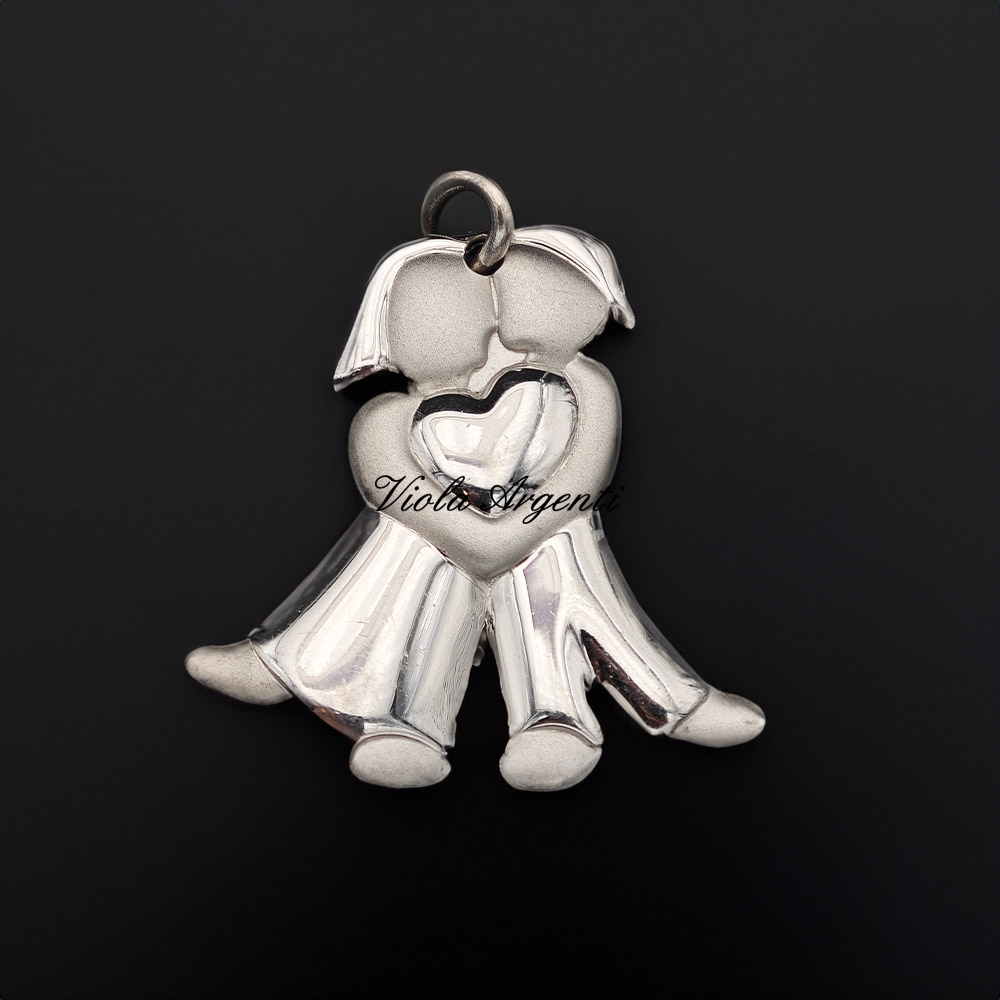 Loving couple pendant