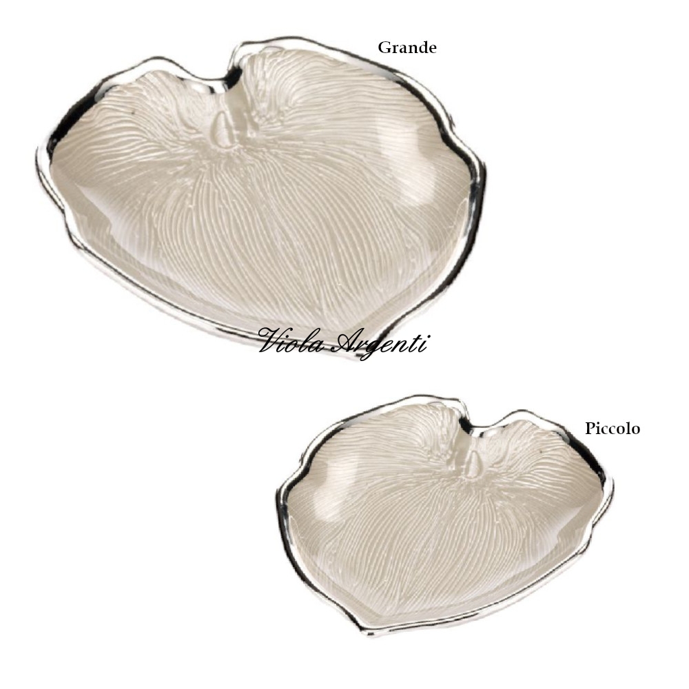 Pearl white palm leaf plate
