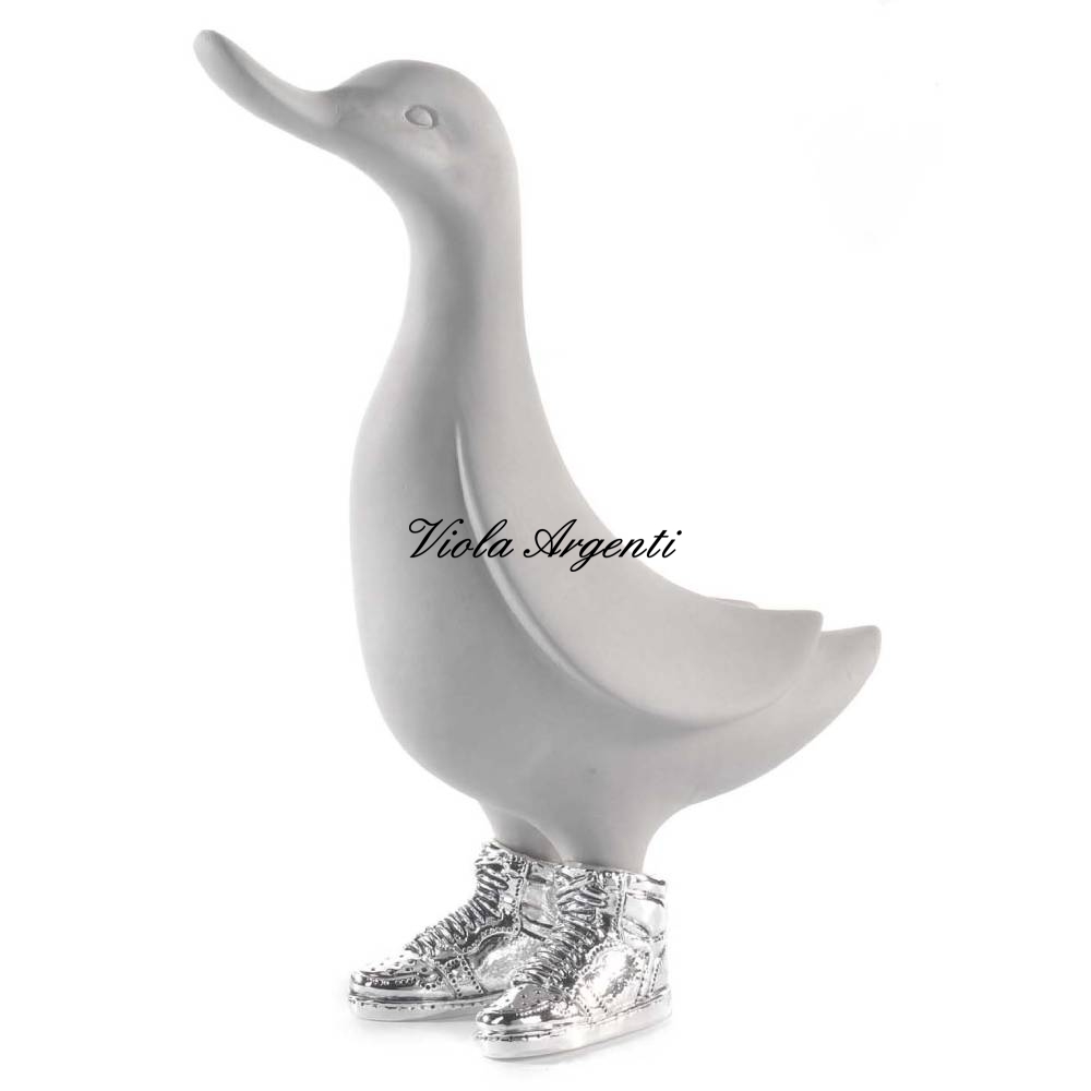 Air Jordan ground duck sculpture di Viola Argenti. Argento online